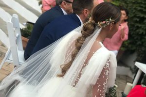 novia un lunes 28 lola novia diferente